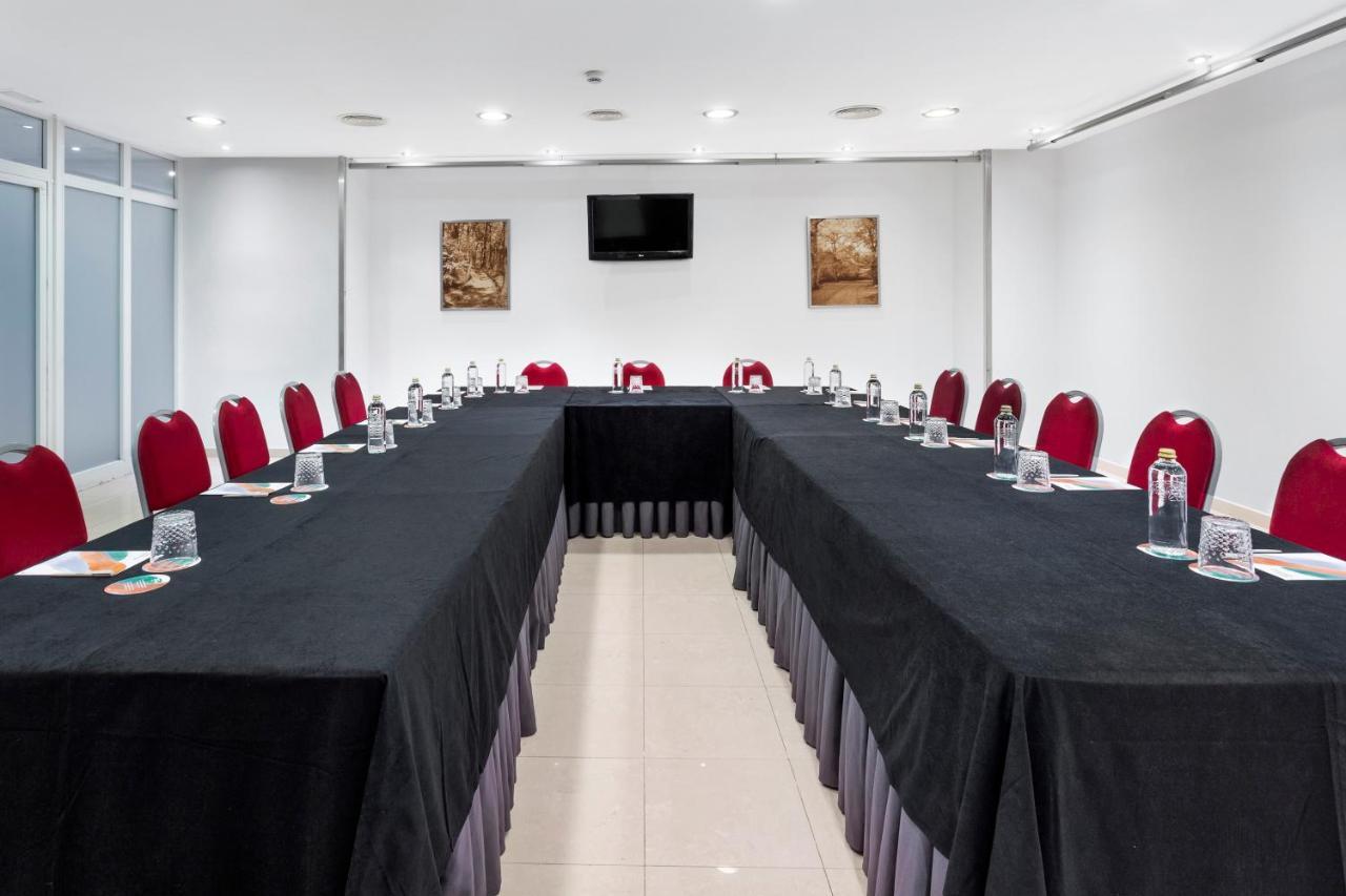 Melia Maria Pita Hotel A Coruna Bagian luar foto