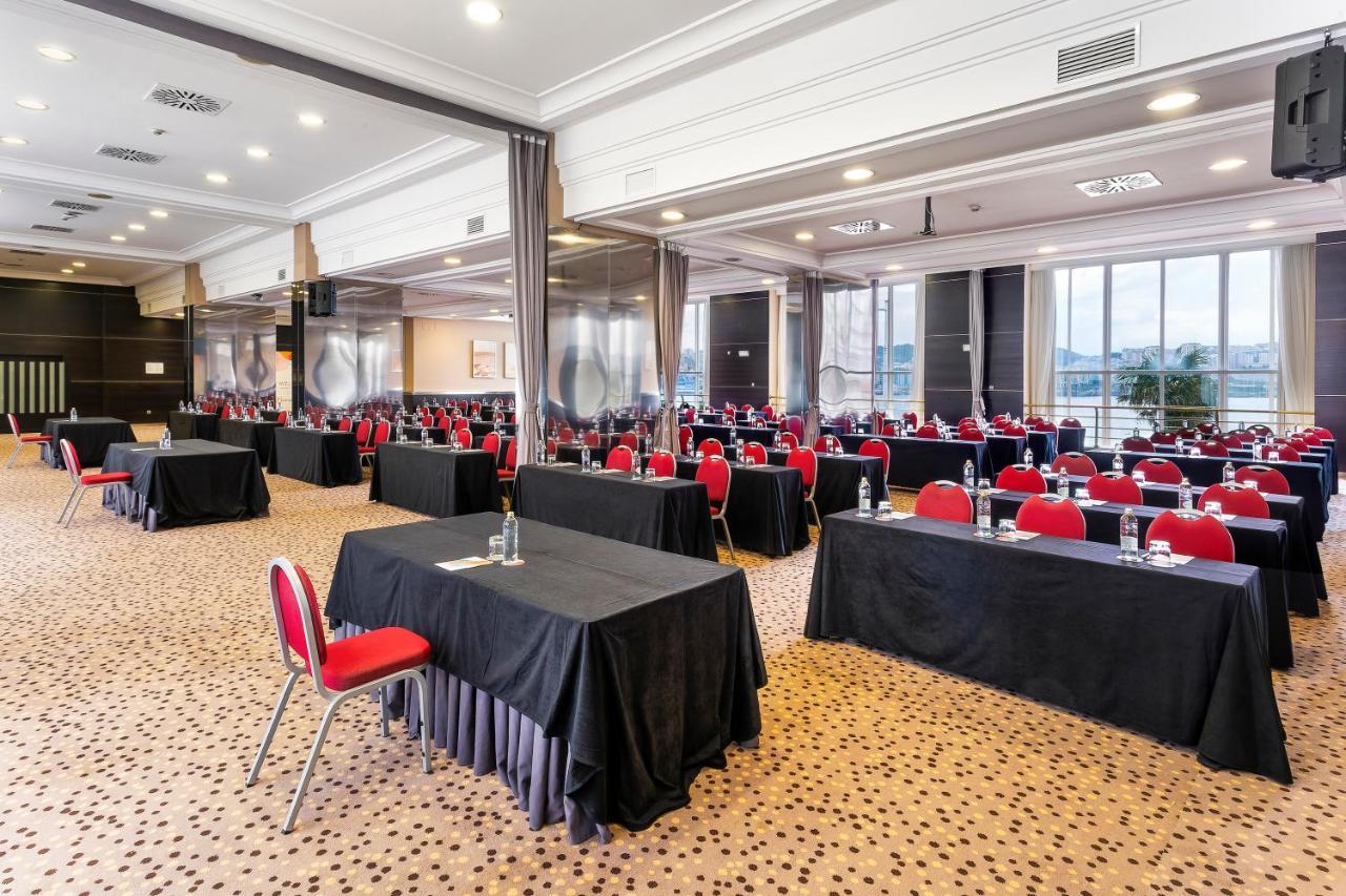 Melia Maria Pita Hotel A Coruna Bagian luar foto