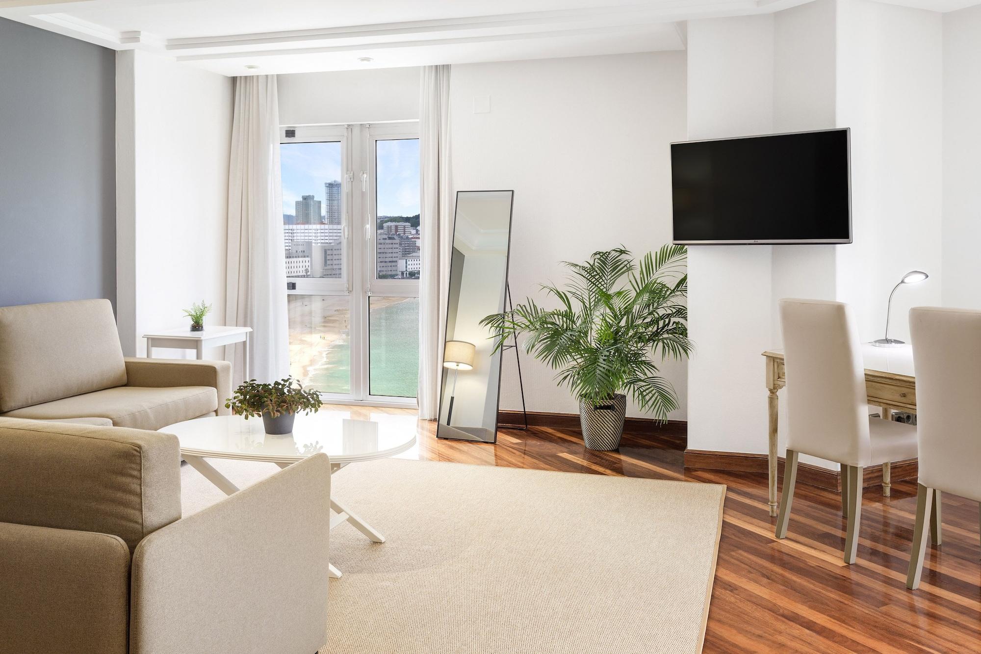 Melia Maria Pita Hotel A Coruna Bagian luar foto